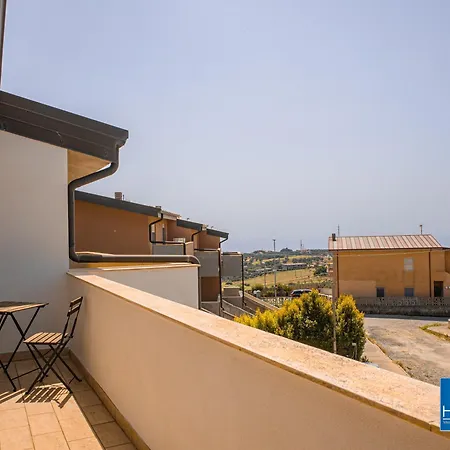 * *la Casa Sul Mare*